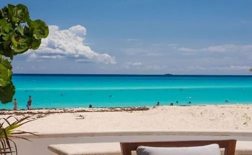 Casa De Playa- Transportation & Cooks Included! Villa Playa del Carmen Mexico
