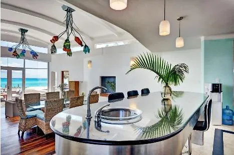 Casa De Playa- Transportation & Cooks Included! Villa Playa del Carmen 0*,  Mexico